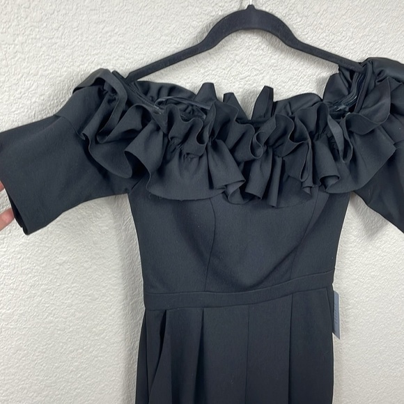 NWT Xscape Ruched Ruffle Scuba Crepe Jumpsuit Black Off The Shoulder Sz 2 - Picture 5 of 15